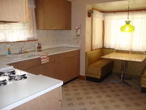 5358 S Springfield Ave, Chicago, IL 60632 photo 9