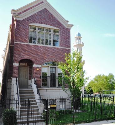 1215 E 46th St, Chicago, IL 60653 photo 1
