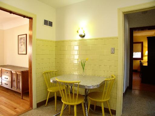 466 Selborne Rd, Riverside, IL 60546 photo 7