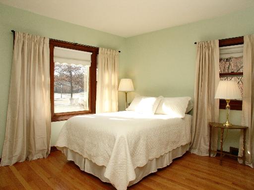 466 Selborne Rd, Riverside, IL 60546 photo 9