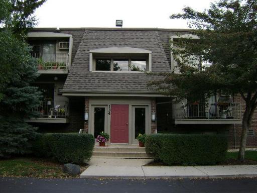 134 E Bailey Rd #a, Naperville, IL 60565 photo 1