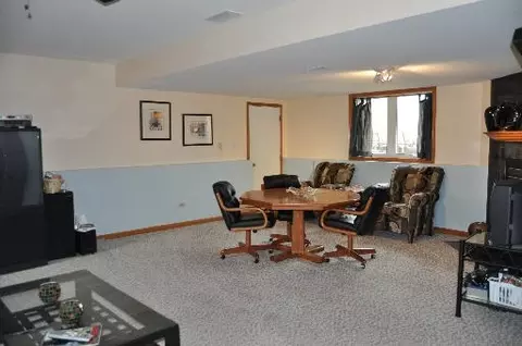 Undisclosed, Plainfield, IL 60586 photo 6