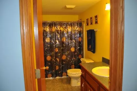 Undisclosed, Plainfield, IL 60586 photo 13