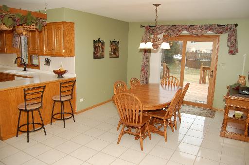 1269 Eagle Crest Dr, Lemont, IL 60439 photo 9