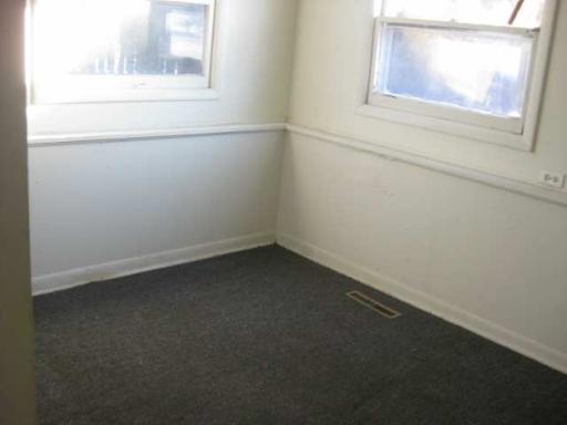 1630 Meyer St, Elgin, IL 60123 photo 7