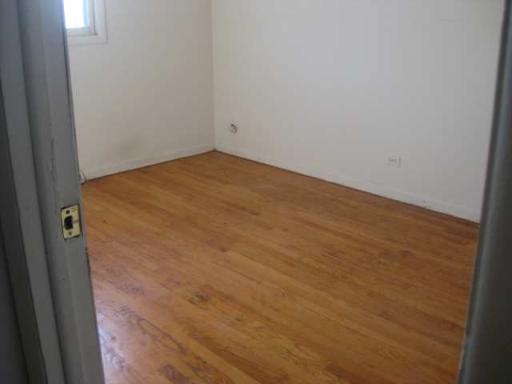 1630 Meyer St, Elgin, IL 60123 photo 5