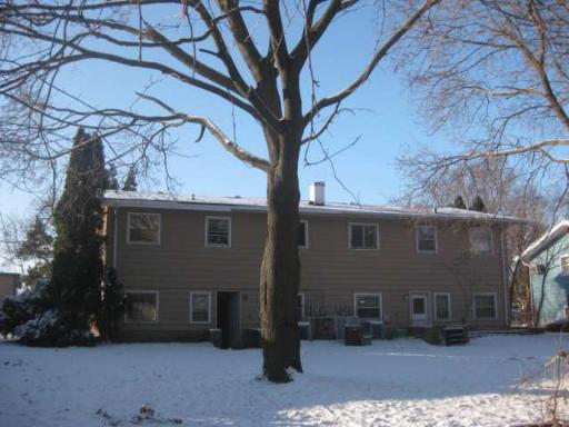1630 Meyer St, Elgin, IL 60123 photo 10
