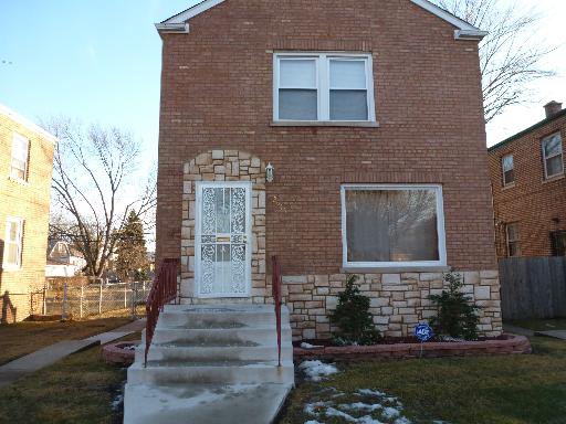2613 E 93rd St, Chicago, IL 60617 photo 1