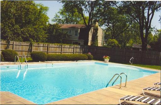 3200 Cherry Ln, Northbrook, IL 60062 photo 10