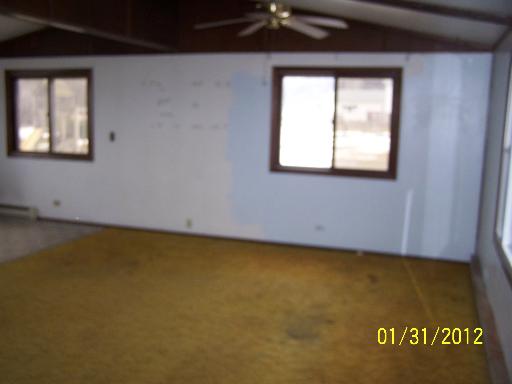 13906 Denny Rd, Capron, IL 61012 photo 2