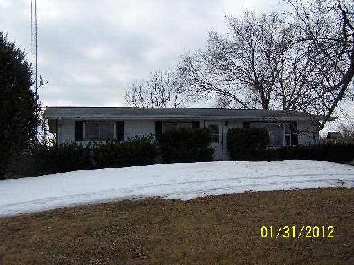13906 Denny Rd, Capron, IL 61012 photo 1