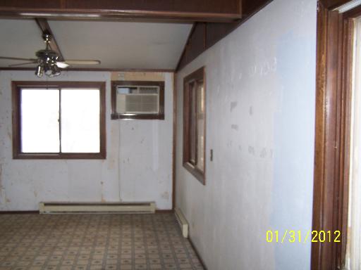 13906 Denny Rd, Capron, IL 61012 photo 3
