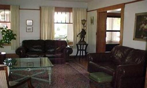 121 E Boyd St, Dixon, IL 61021 photo 6
