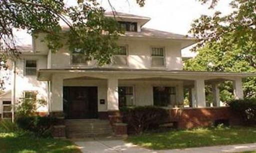 121 E Boyd St, Dixon, IL 61021 photo 1