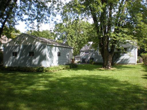 2409 Sigwalt St, Rolling Meadows, IL 60008 photo 10