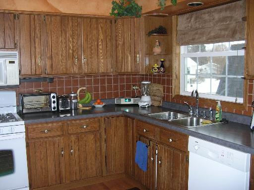 518 Deerpath Dr, Lindenhurst, IL 60046 photo 2