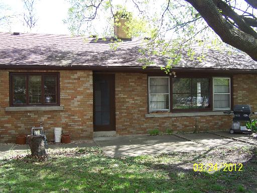 706 Third Ave, Mendota, IL 61342 photo 3