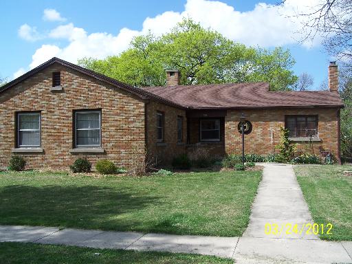 706 Third Ave, Mendota, IL 61342 photo 1