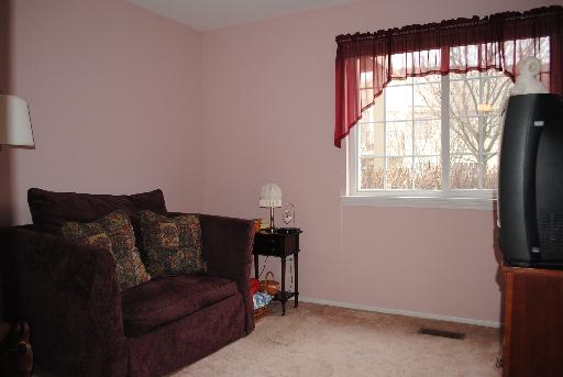 1611 Camberley Ct #1, Bartlett, IL 60103 photo 9