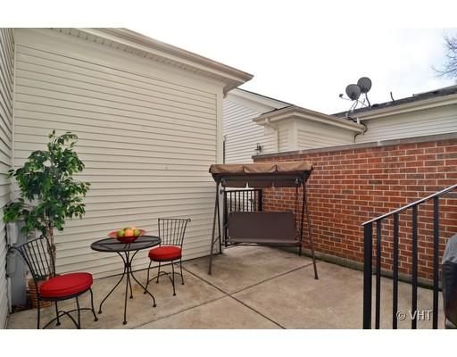 2727 Langley Cir, Glenview, IL 60026 photo 11