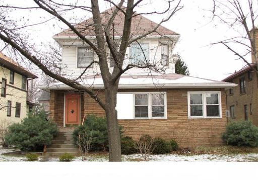 7017 W 34th St, Berwyn, IL 60402 photo 1