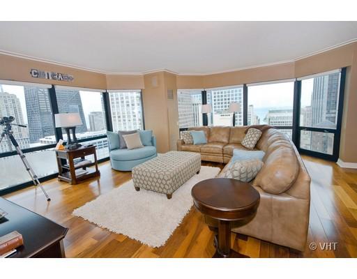 100 E Huron St #2103, Chicago, IL 60611 photo 4