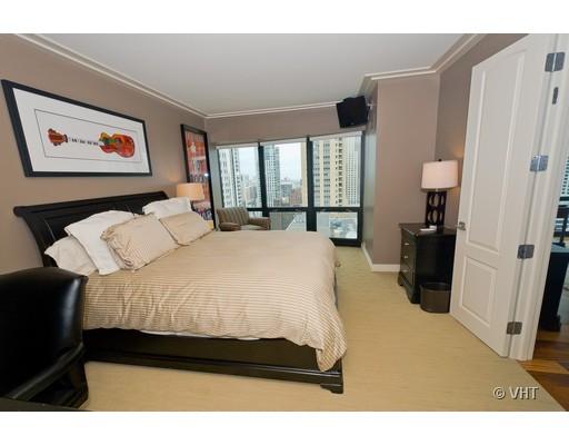 100 E Huron St #2103, Chicago, IL 60611 photo 10