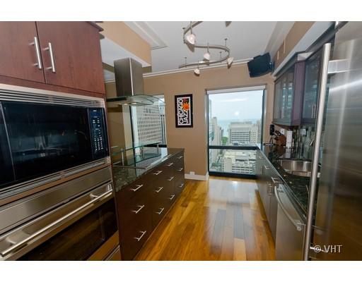 100 E Huron St #2103, Chicago, IL 60611 photo 7