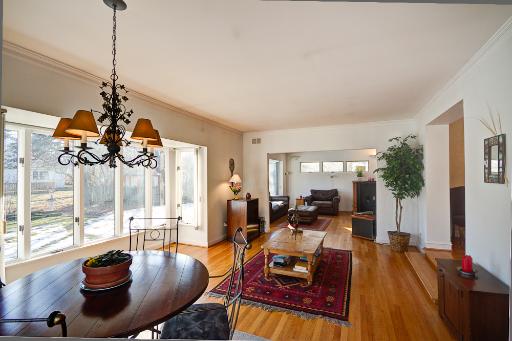 9335 Springfield Ave, Evanston, IL 60203 photo 8