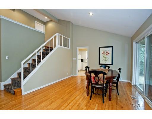 605 Dundee Rd, Glencoe, IL 60022 photo 4