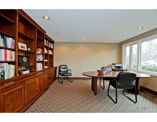 605 Dundee Rd, Glencoe, IL 60022 photo 5