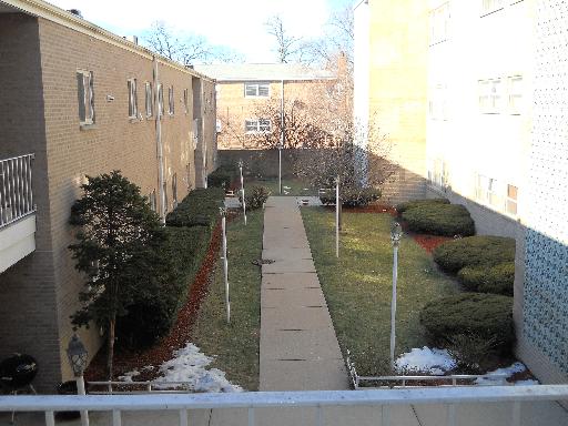 Undisclosed, Chicago, IL 60643 photo 2