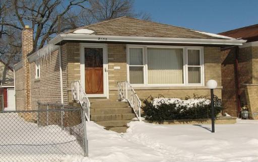 2600 E 74th St, Chicago, IL 60649 photo 1