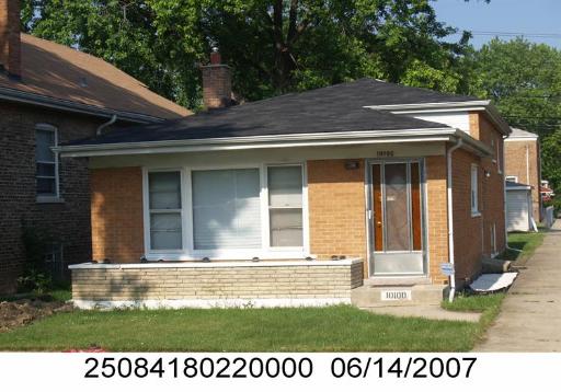 10100 S Carpenter, Chicago, IL 60643 photo 1