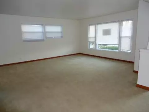 17507 S William St, Lansing, IL 60438 photo 3