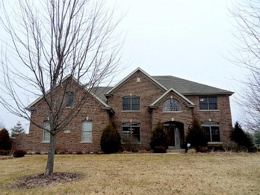 38 W340 Pine Rd, Saint Charles, IL 60175 photo 1