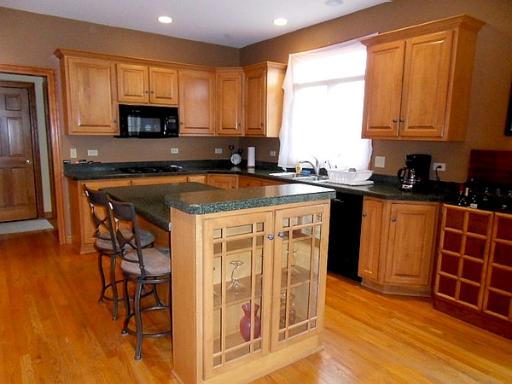 38 W340 Pine Rd, Saint Charles, IL 60175 photo 7