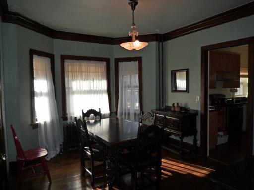 718 Laurel Ave, Des Plaines, IL 60016 photo 7