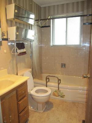 16318 S Turner Ave, Markham, IL 60426 photo 3