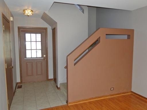 1697 Pebble Beach Cir, Elgin, IL 60123 photo 5