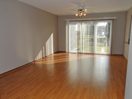 1697 Pebble Beach Cir, Elgin, IL 60123 photo 6
