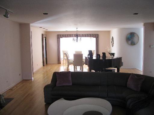 1025 Crystal Ct, Glenview, IL 60025 photo 7