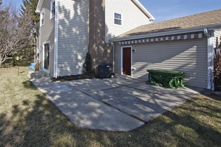 5172 Barcroft Ct, Hoffman Estates, IL 60010 photo 4