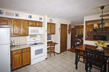 5172 Barcroft Ct, Hoffman Estates, IL 60010 photo 7