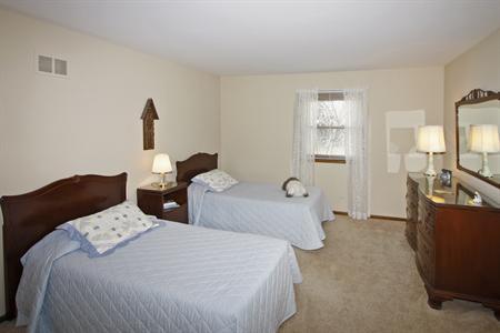 5172 Barcroft Ct, Hoffman Estates, IL 60010 photo 13