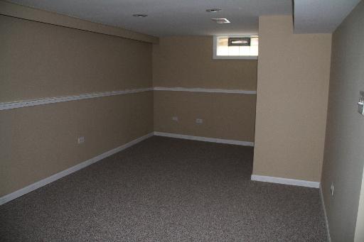 17513 S Community St, Lansing, IL 60438 photo 8