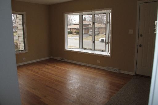 17513 S Community St, Lansing, IL 60438 photo 6