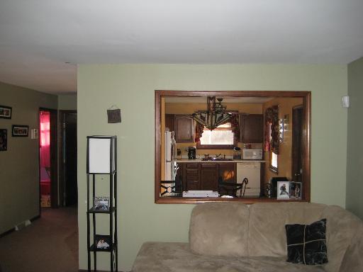 14421 Springfield Ave, Midlothian, IL 60445 photo 2