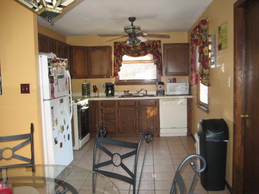 14421 Springfield Ave, Midlothian, IL 60445 photo 3
