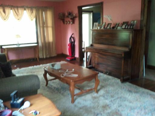 Undisclosed, Elgin, IL 60123 photo 4